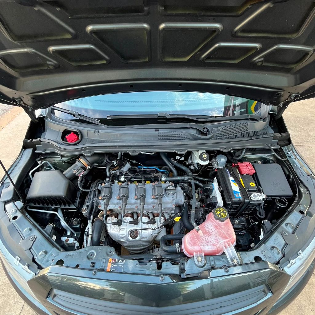ONIX HATCH Joy 1.0 8V Flex 5p Mec. — foto 12
