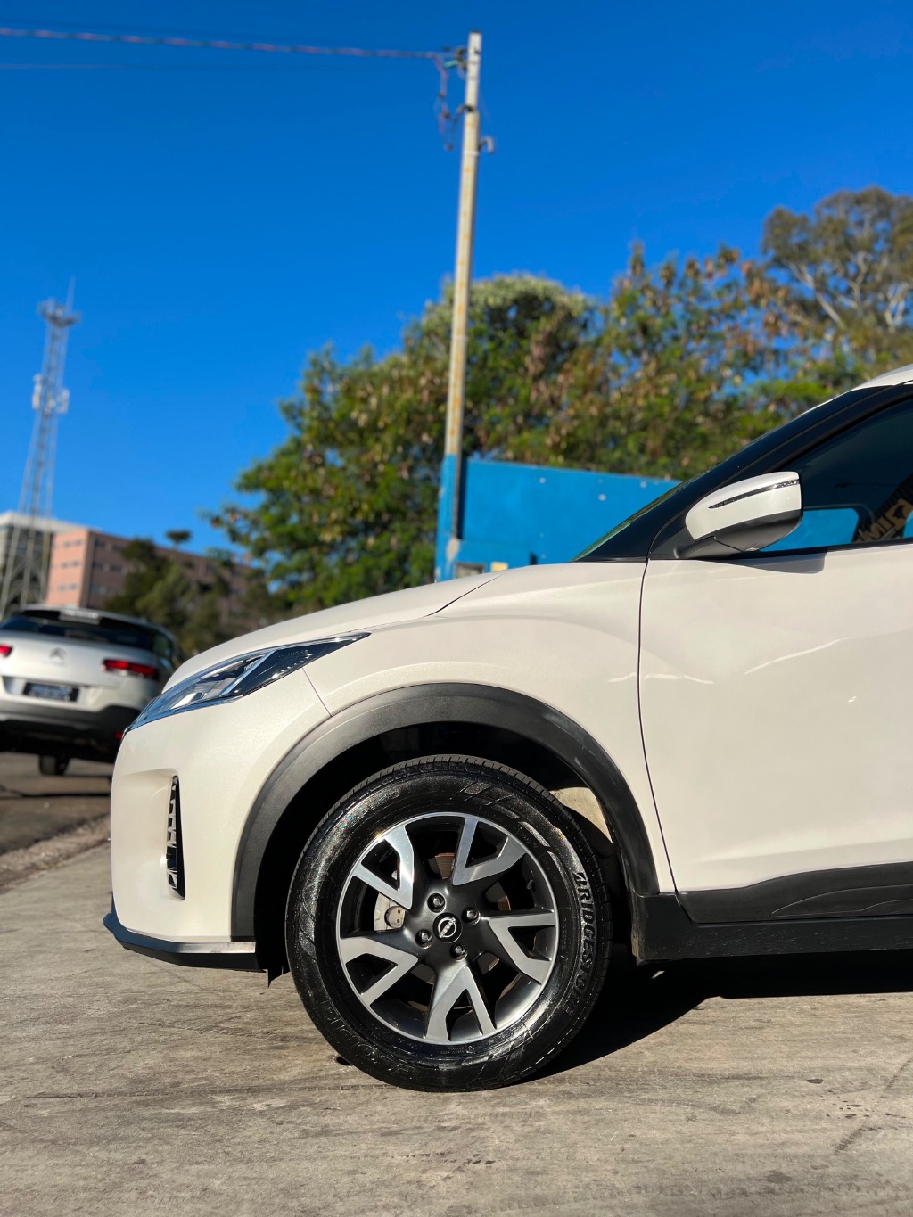 KICKS Sense 1.6 16V Flex Aut. — foto 5