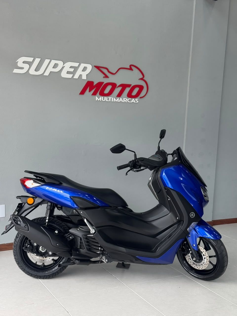NMAX Connected 160 ABS — foto 4