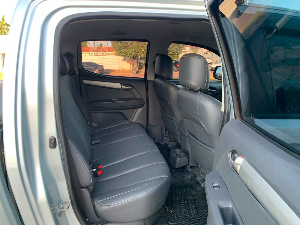 S10 Pick-Up LT 2.8 TDI 4x4 CD Diesel Aut — foto 12