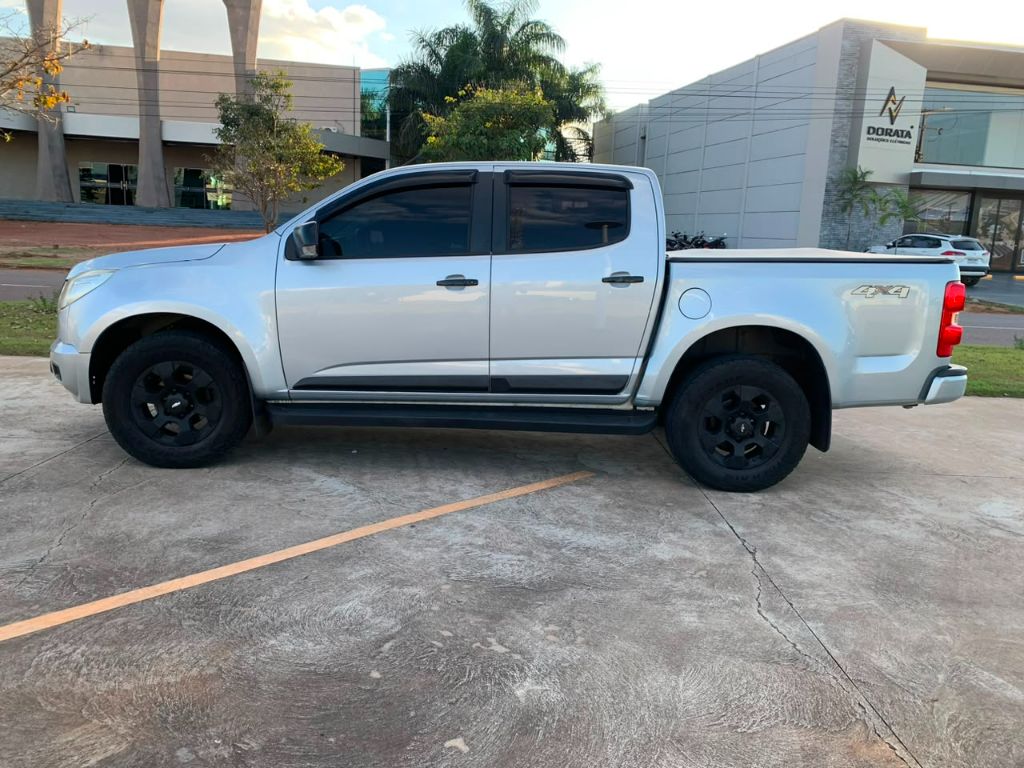 S10 Pick-Up LT 2.8 TDI 4x4 CD Diesel Aut — foto 7