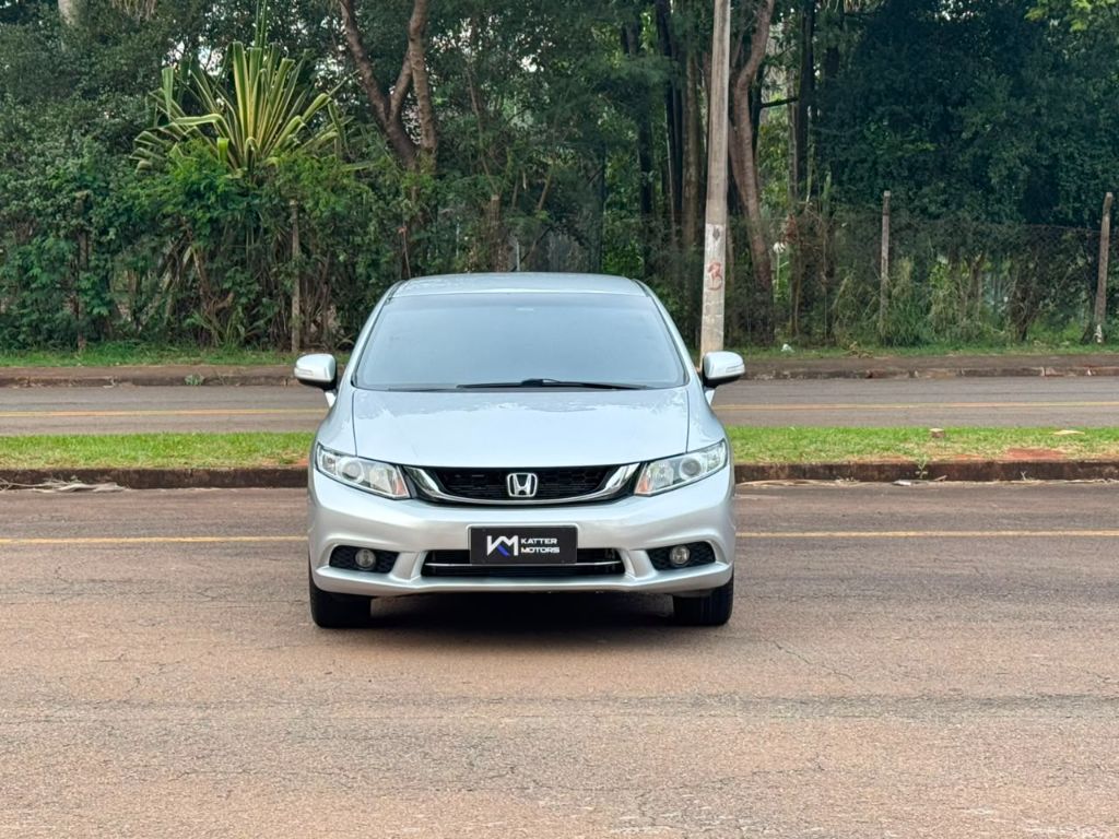 Civic Sedan LXR 2.0 Flexone 16V Aut. 4p — foto 2