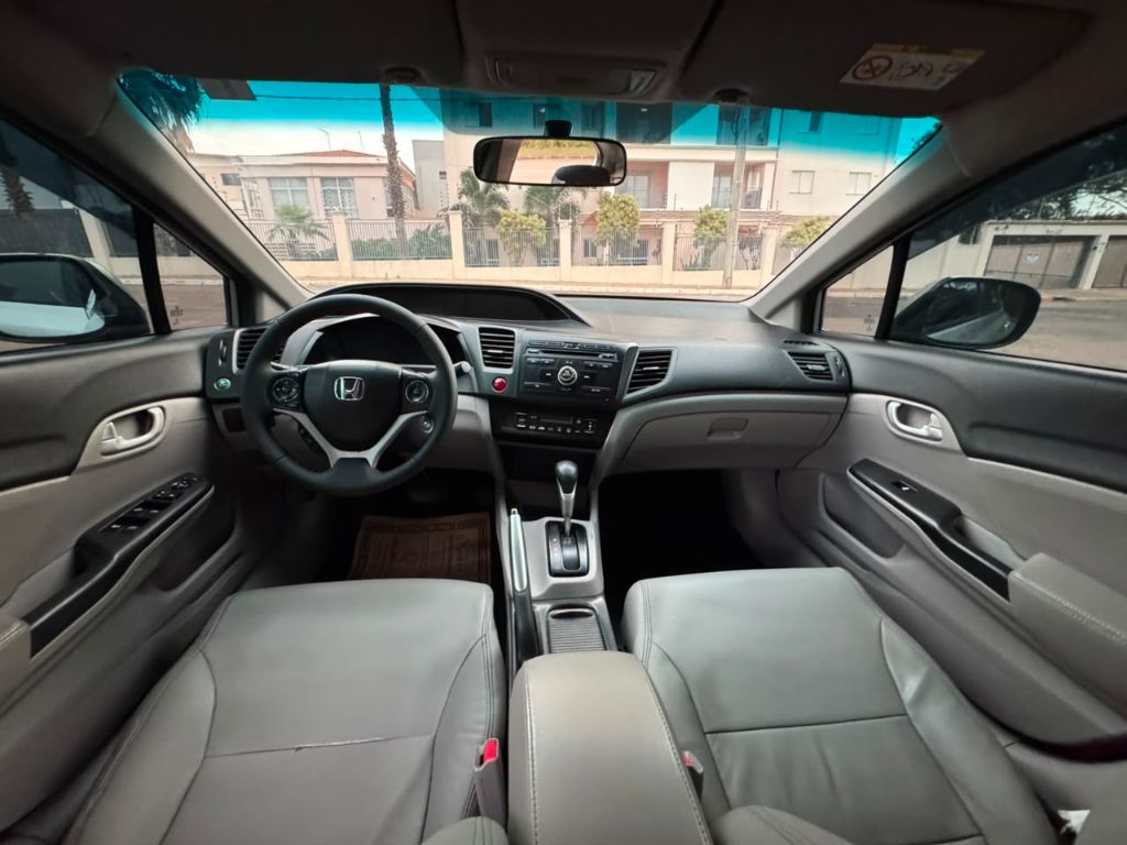 Civic Sedan LXR 2.0 Flexone 16V Aut. 4p — foto 8