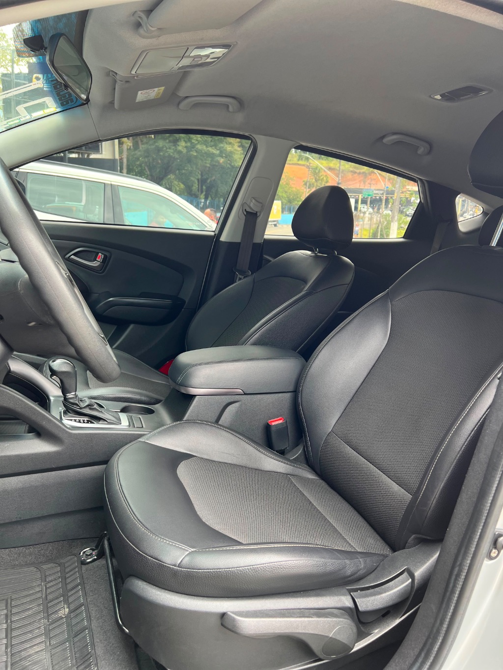 ix35 GL 2.0 16V 2WD Flex Aut. — foto 14