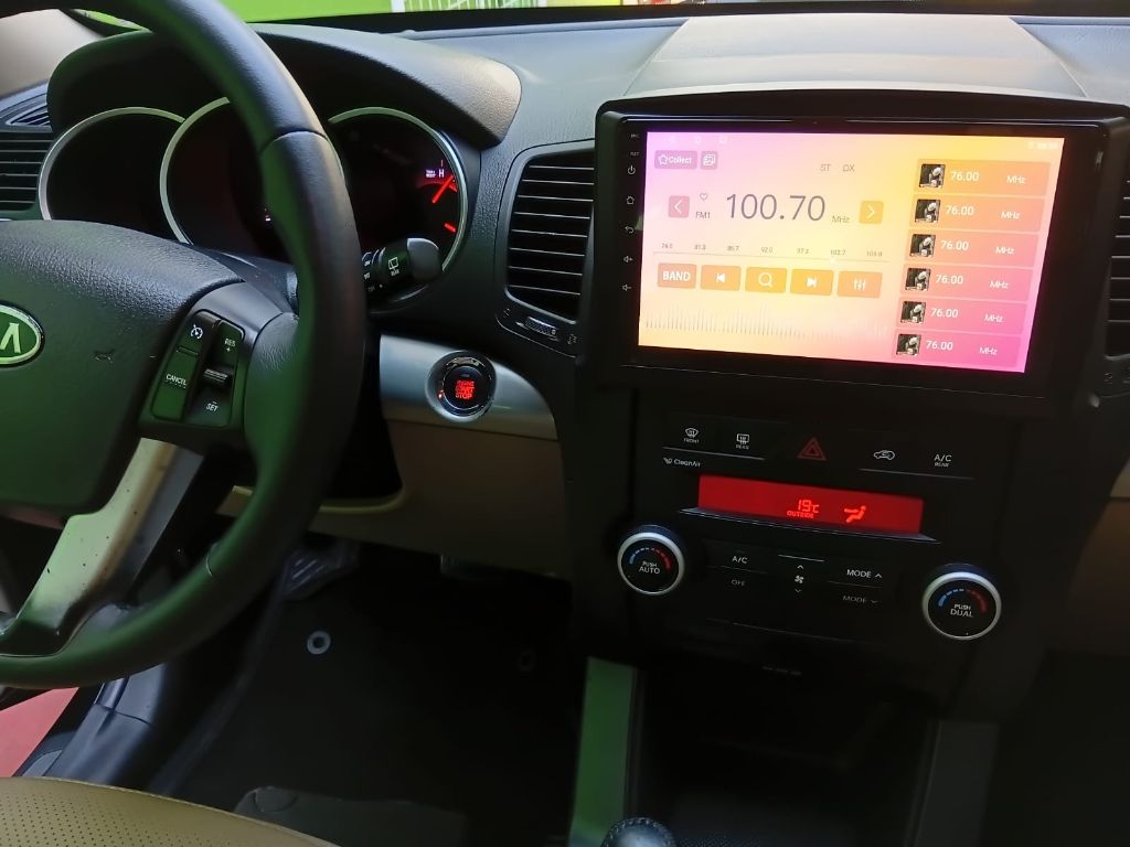 Sorento 3.5 V6 24V 4x2 Aut. — foto 6