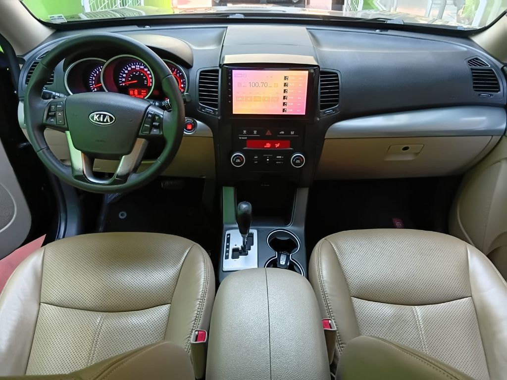 Sorento 3.5 V6 24V 4x2 Aut. — foto 7