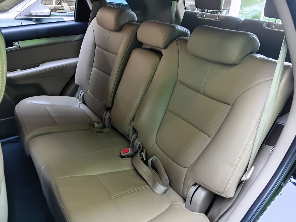 Sorento 3.5 V6 24V 4x2 Aut. — foto 16