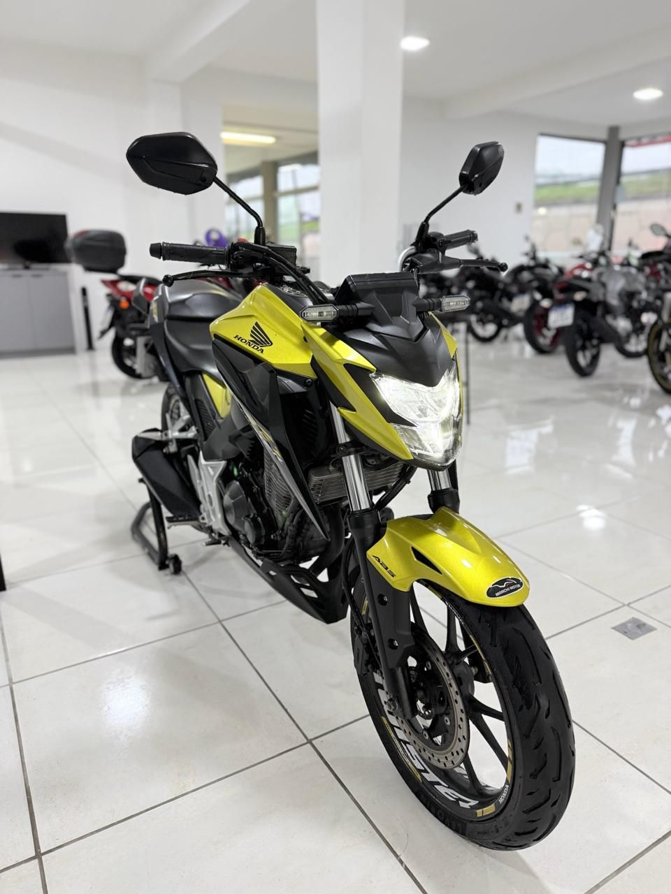 CB 300F Twister Flex — foto 5