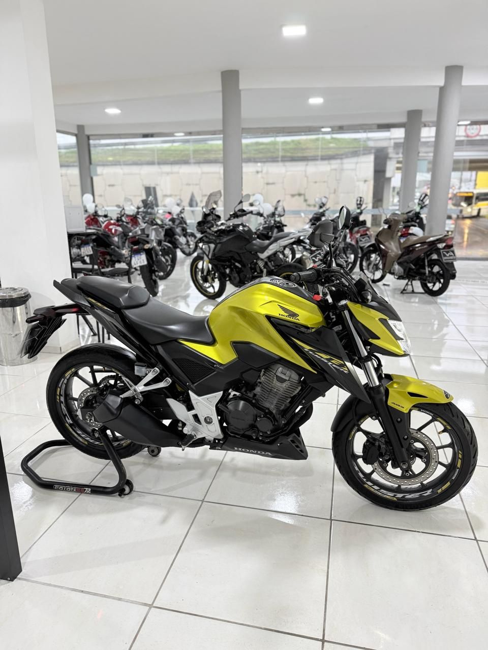 CB 300F Twister Flex — foto 6