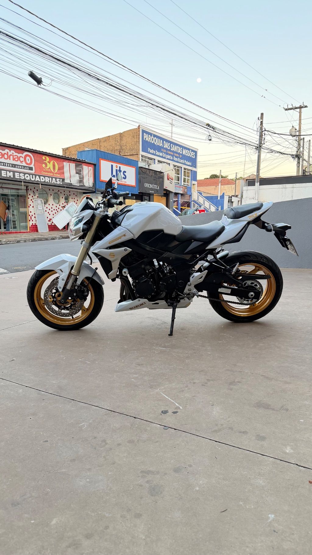 GSR 750 — foto 4