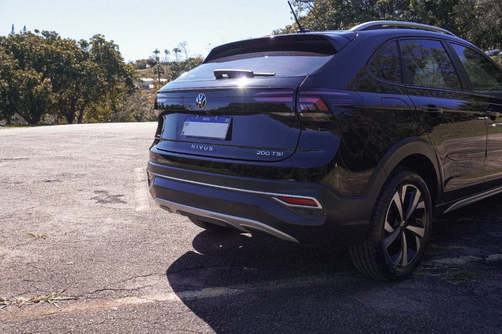Nivus Highline 1.0 200 TSI Flex Aut. — foto 3
