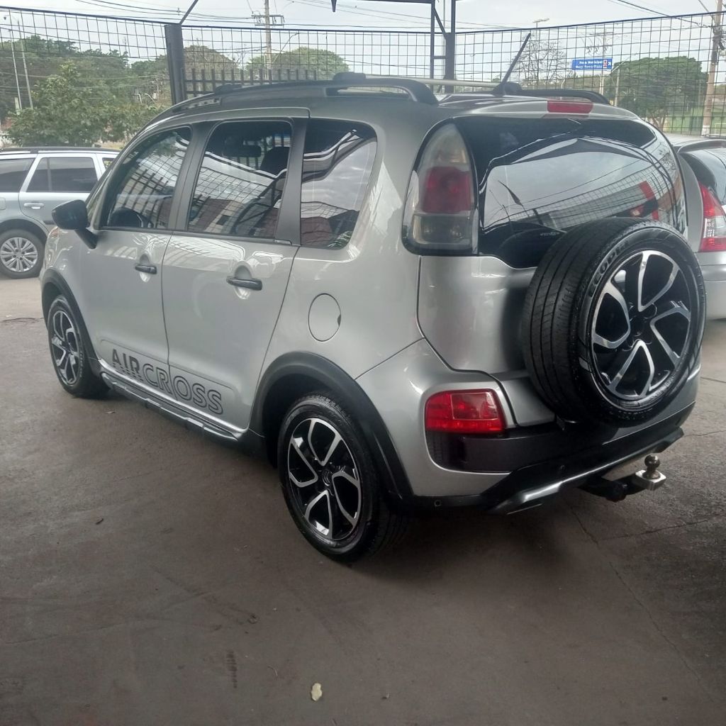 AIRCROSS Exclusive 1.6 Flex 16V 5p Mec. — foto 4