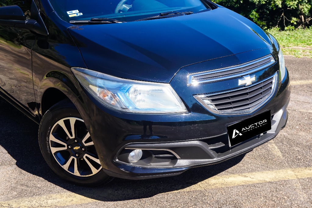 ONIX HATCH LTZ 1.4 8V FlexPower 5p Mec. — foto 8