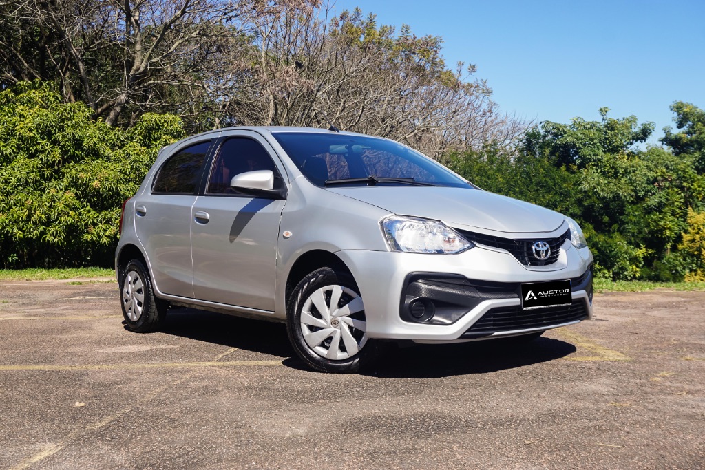 ETIOS XS 1.5 Flex 16V 5p Mec. — foto 1