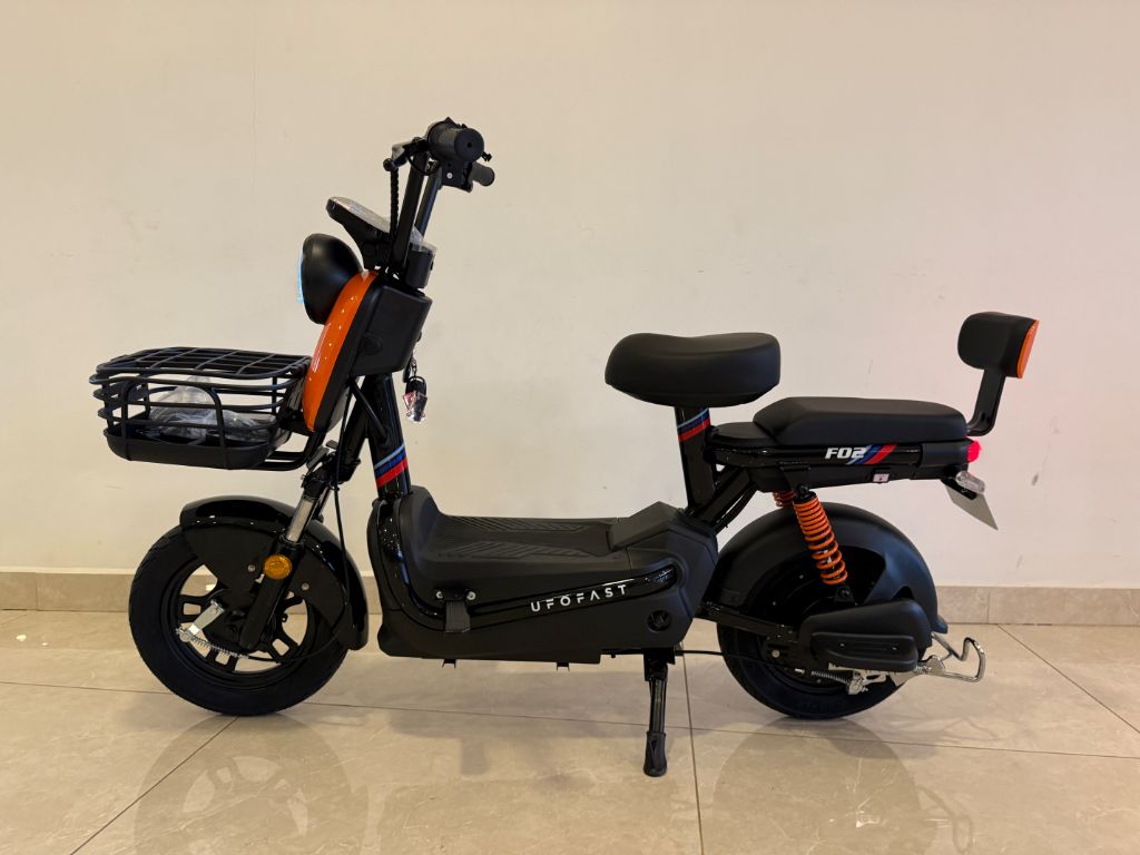 UFO-FAST F02 Auto propelido elétrico com motor 800W — foto 3