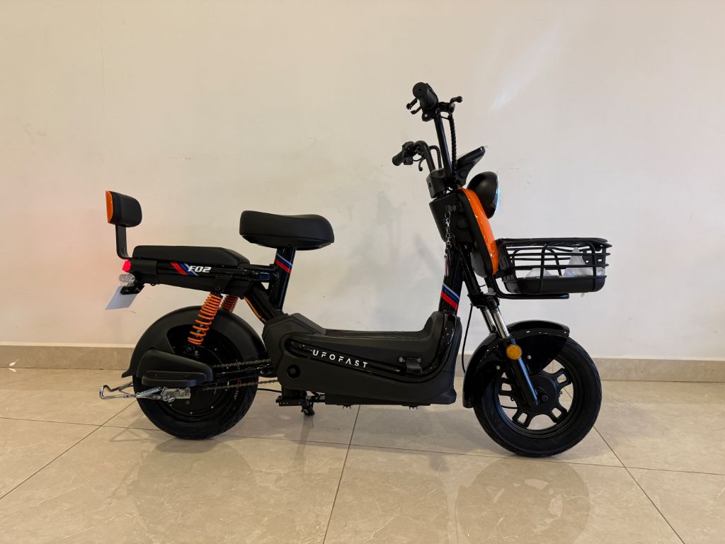 UFO-FAST F02 Auto propelido elétrico com motor 800W — foto 2