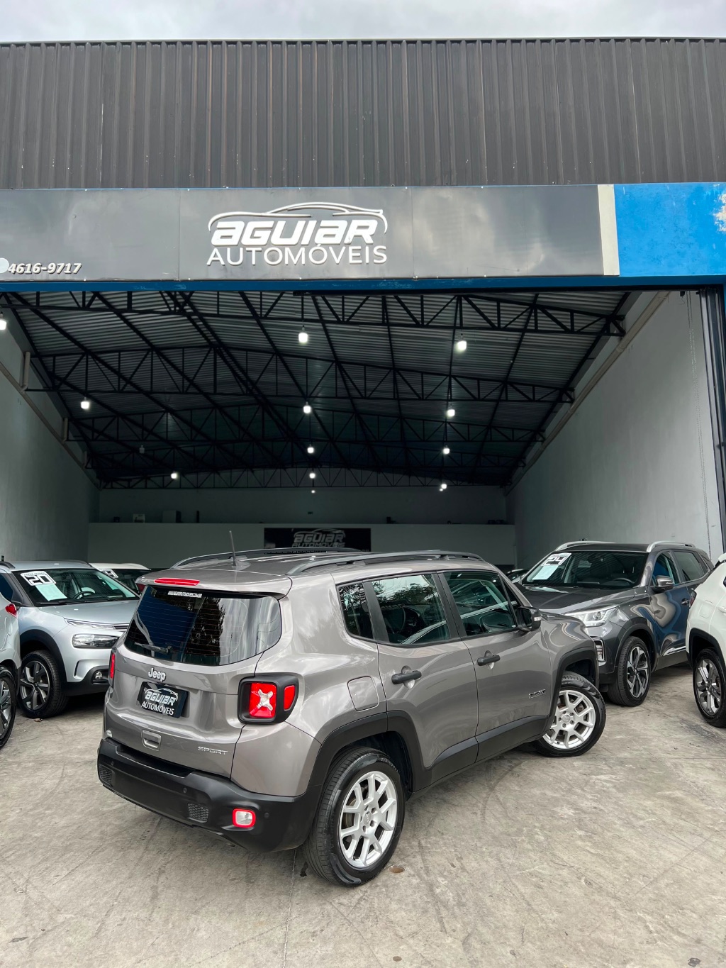 Renegade Sport 1.8 4x2 Flex 16V Aut. — foto 11