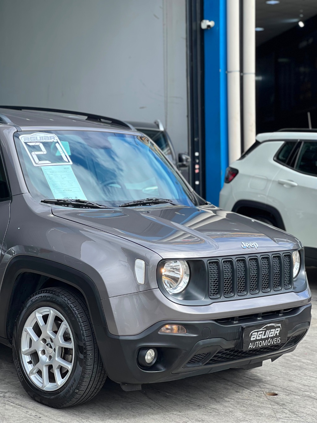 Renegade Sport 1.8 4x2 Flex 16V Aut. — foto 3