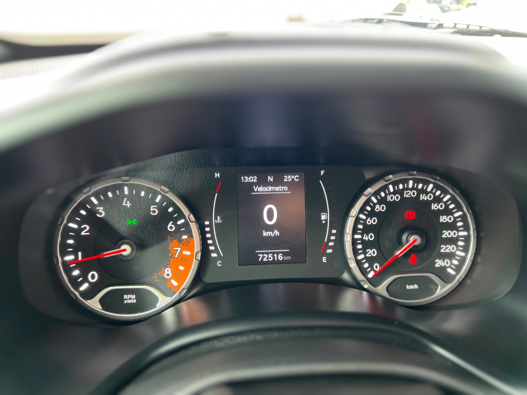 Renegade Sport 1.8 4x2 Flex 16V Aut. — foto 17