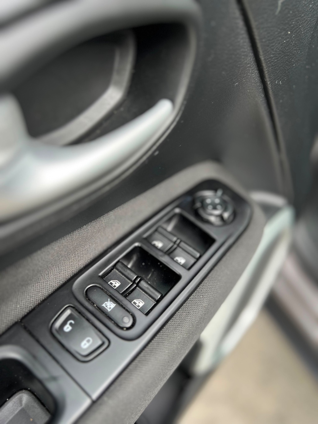 Renegade Sport 1.8 4x2 Flex 16V Aut. — foto 20