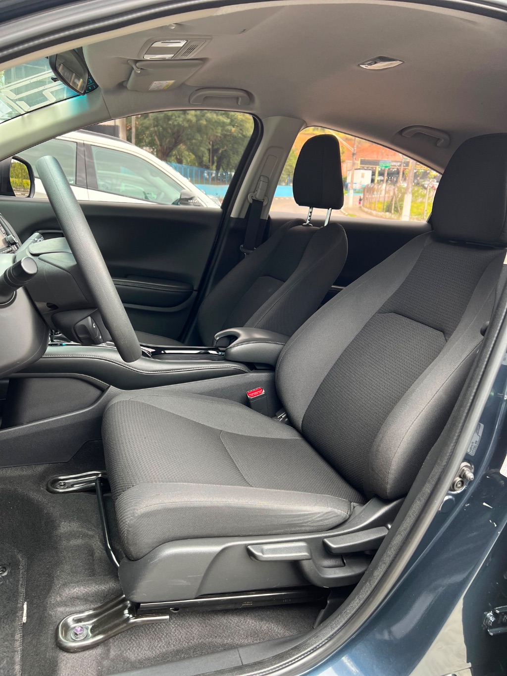 HR-V LX 1.8 Flexone 16V 5p Aut. — foto 13