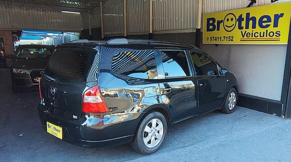 LIVINA GRAND SL 1.8 16V Flex Fuel Aut. — foto 5