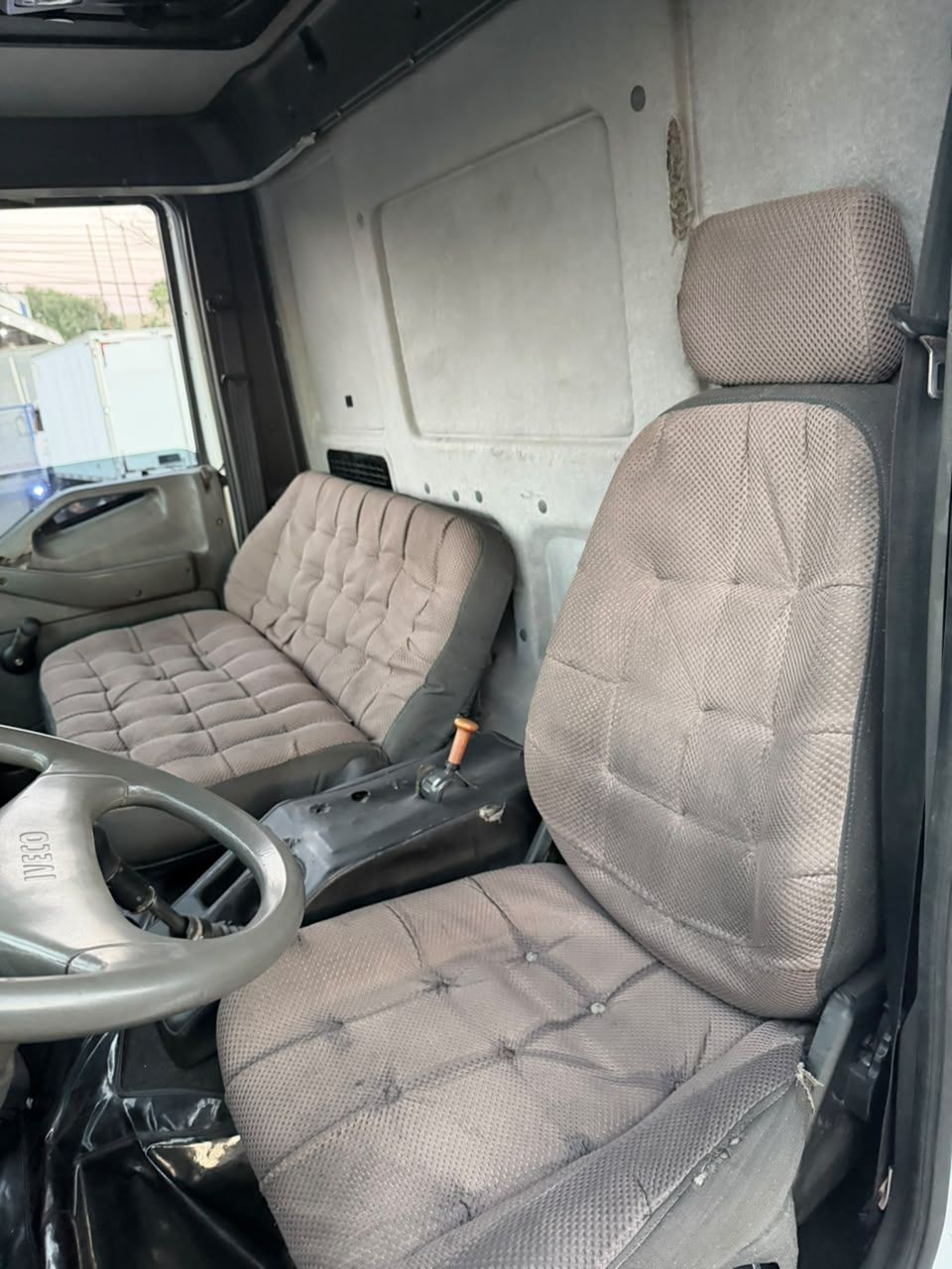EUROCARGO 170-E22 3-Eixos 2p (diesel) — foto 8