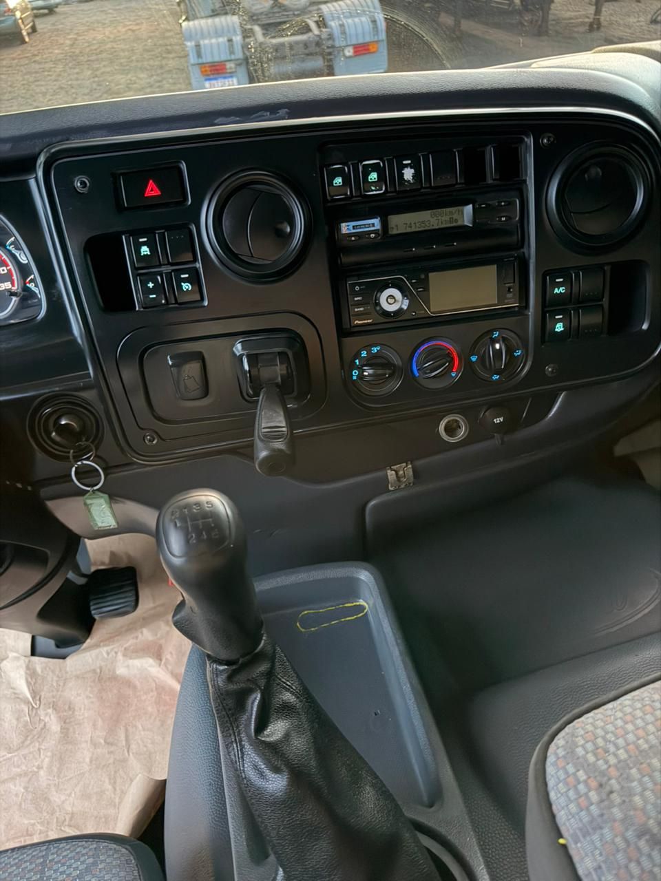CARGO 2429 E 6x2 Turbo 2p (diesel)(E5) — foto 7