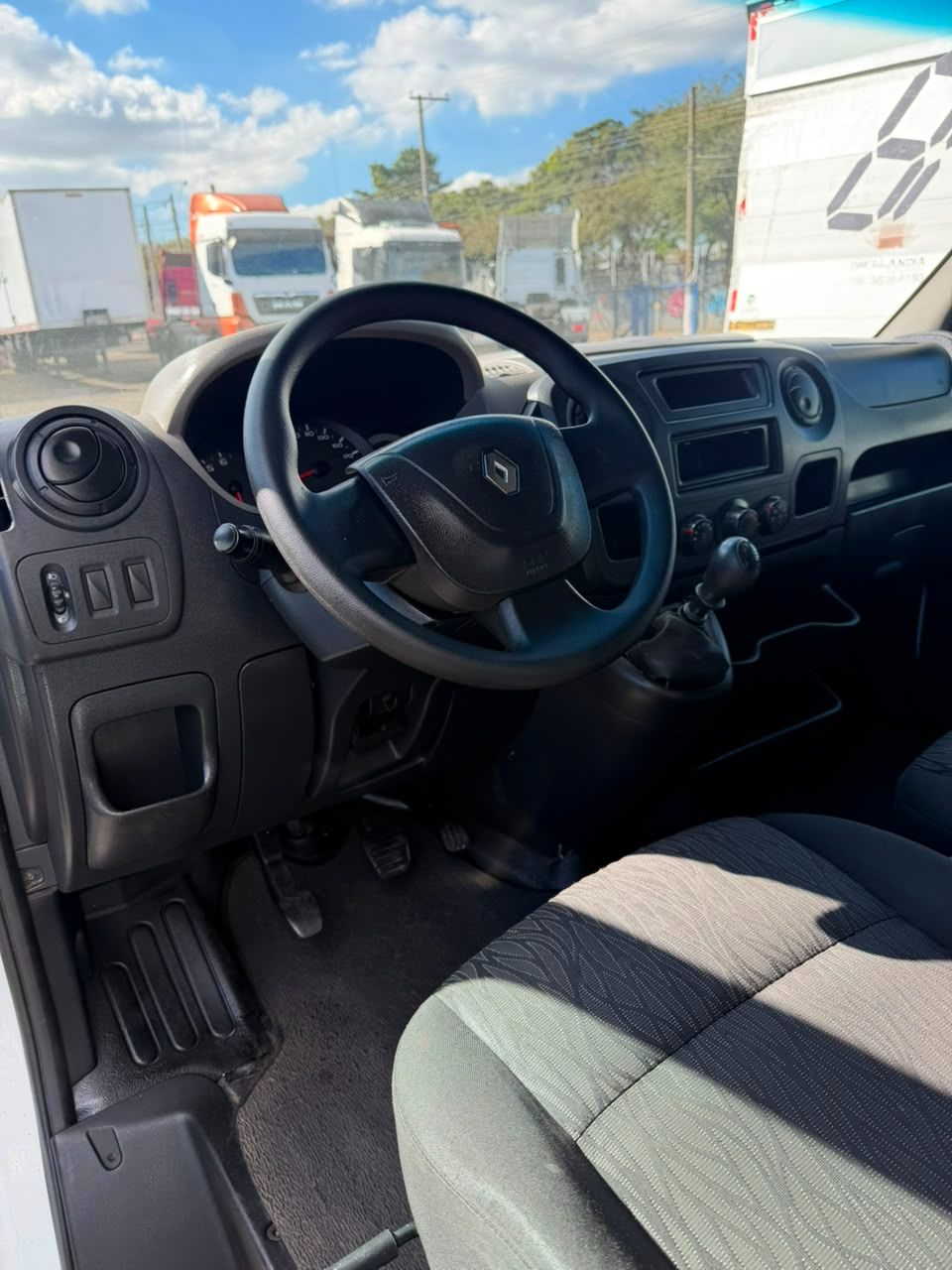 Master 2.3 dCi Chassi 16V Diesel — foto 4