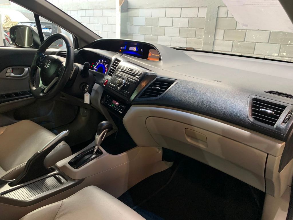 Civic Sedan LXR 2.0 Flexone 16V Aut. 4p — foto 12
