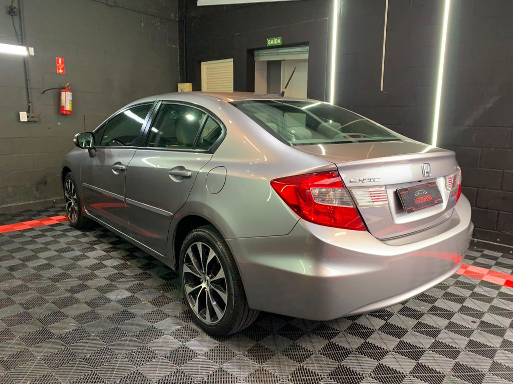 Civic Sedan LXR 2.0 Flexone 16V Aut. 4p — foto 4