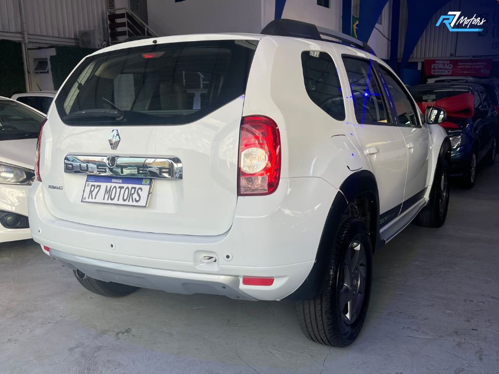 DUSTER Dynamique 2.0 Flex 16V Aut. — foto 9