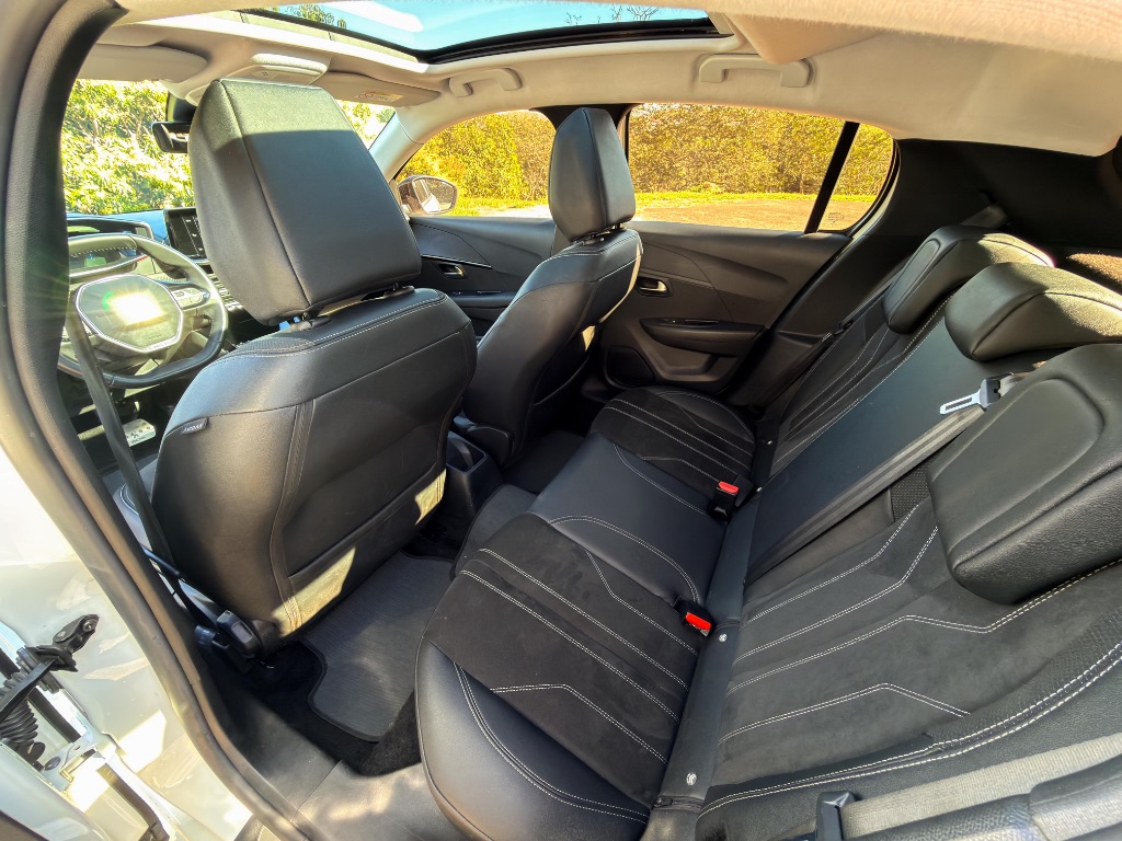 208 Griffe 1.6 Flex 16V 5p Aut. — foto 18