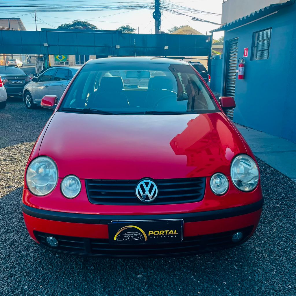Polo 1.6 Mi/ S.Ouro 1.6Mi 101cv 8V 5p — foto 3