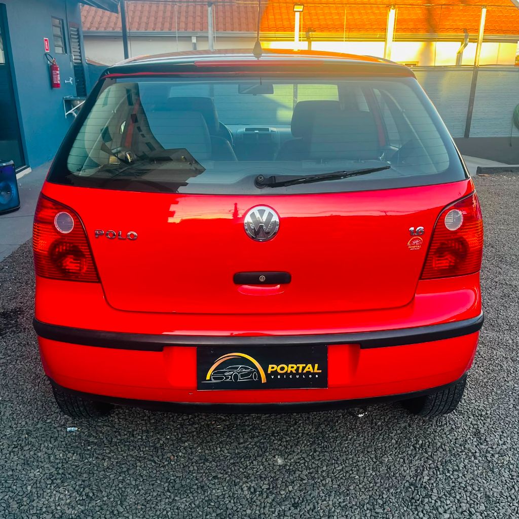Polo 1.6 Mi/ S.Ouro 1.6Mi 101cv 8V 5p — foto 4