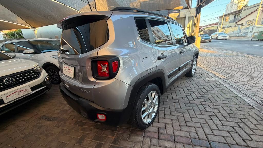 Renegade 1.8 4x2 Flex 16V Aut. — foto 5