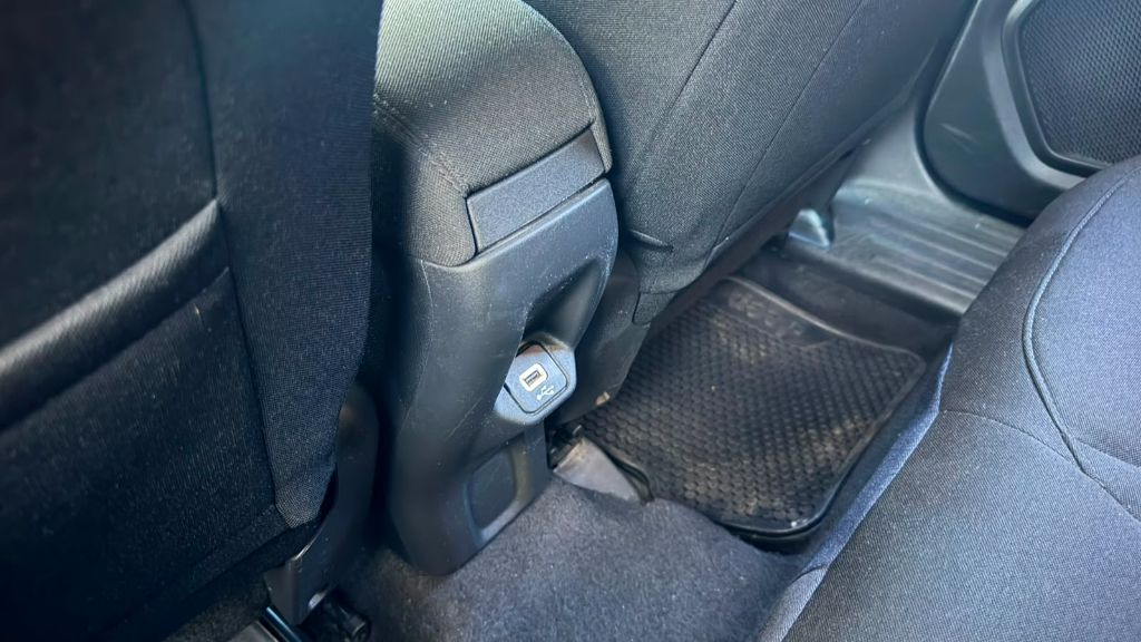 Renegade 1.8 4x2 Flex 16V Aut. — foto 16