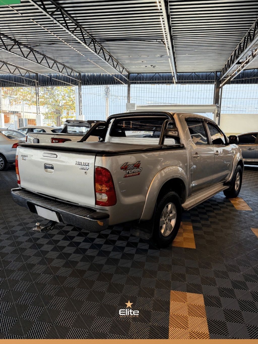 Hilux CD SRV D4-D 4x4 3.0 TDI Diesel Aut — foto 4