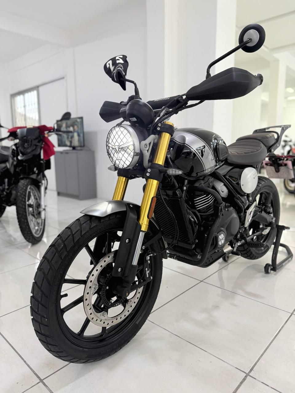 SCRAMBLER 400 X — foto 6