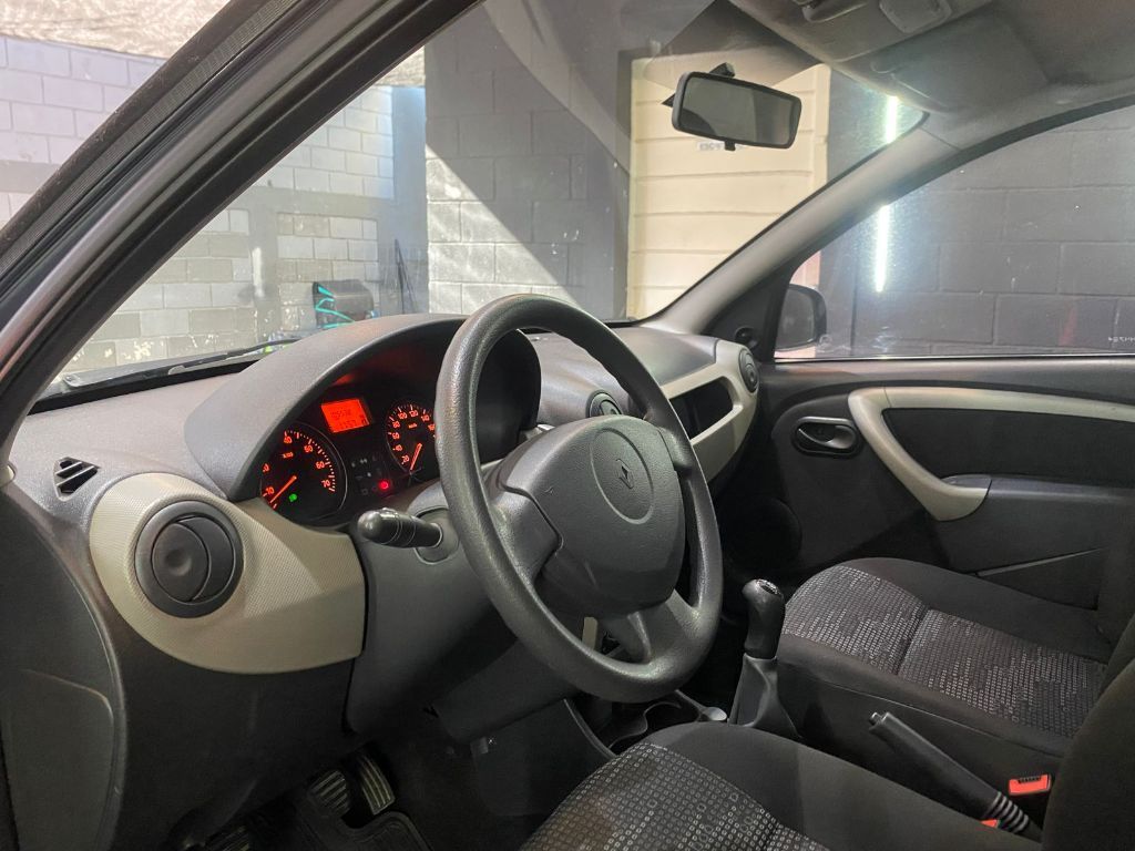 SANDERO Expression Hi-Flex 1.6 8V 5p — foto 10