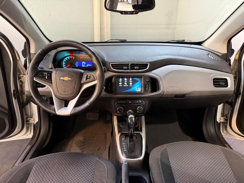 ONIX HATCH LT 1.4 8V FlexPower 5p Aut. — foto 14