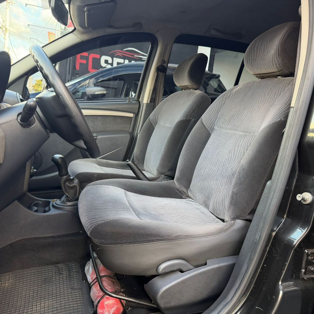 SANDERO Privilège Hi-Flex 1.6 16V 5p — foto 8