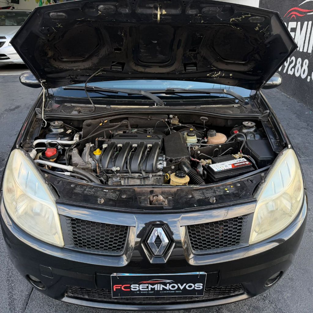 SANDERO Privilège Hi-Flex 1.6 16V 5p — foto 2