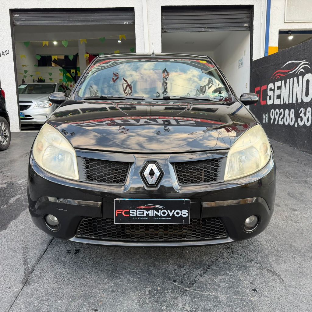 SANDERO Privilège Hi-Flex 1.6 16V 5p — foto 1