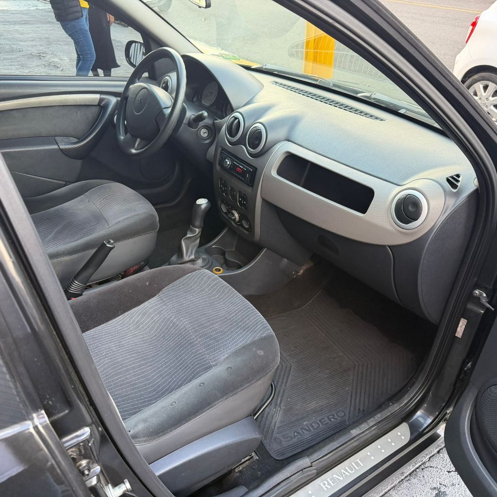 SANDERO Privilège Hi-Flex 1.6 16V 5p — foto 17