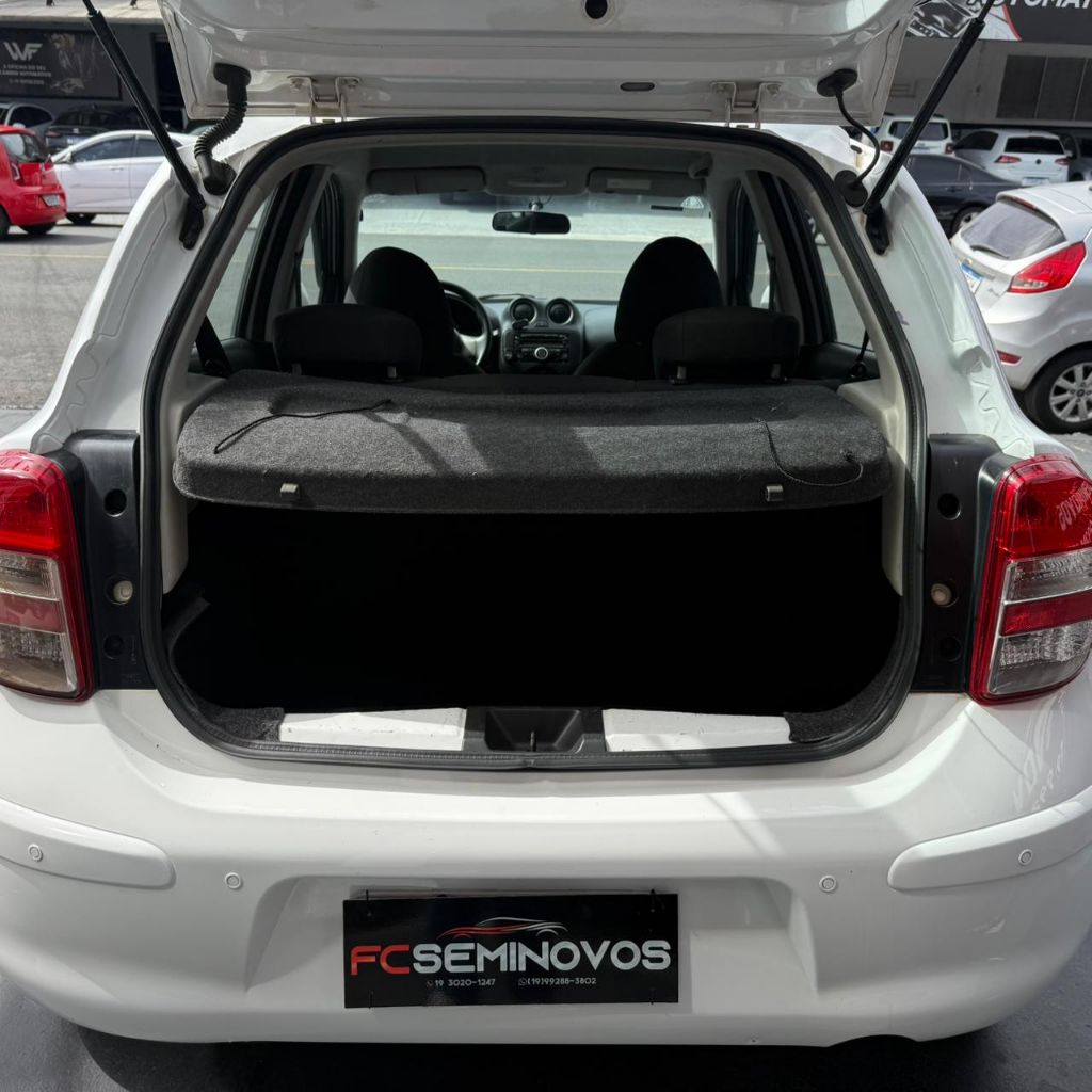 MARCH SV 1.6 16V Flex Fuel — foto 6
