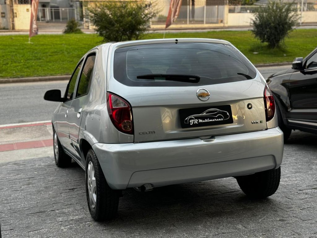 Celta Spirit/ LT 1.0 MPFI 8V FlexP. 5p — foto 4