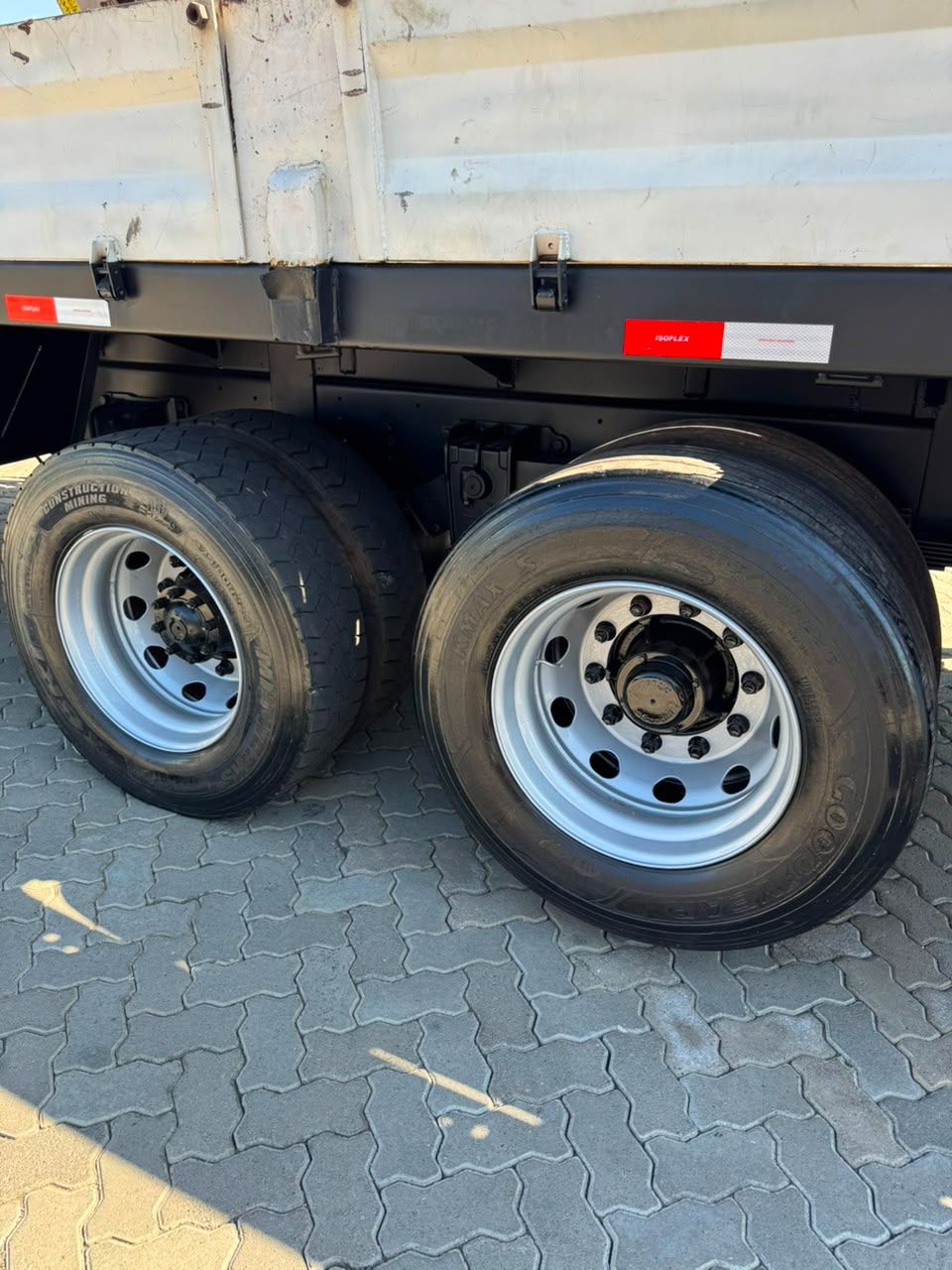 Vw 24-260 Munck TKA 30 ton  — foto 11