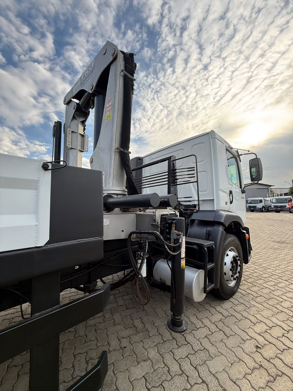 VW 24-260 - MUNCK 30 TON — foto 4