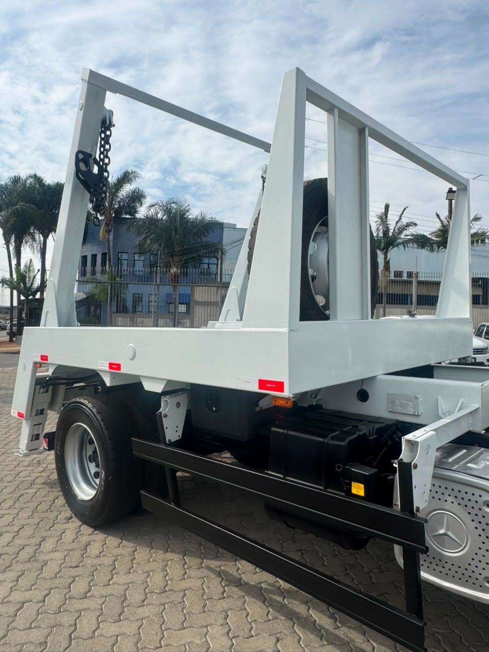 Mb Atego 1419 Poliguindaste Simples  — foto 9